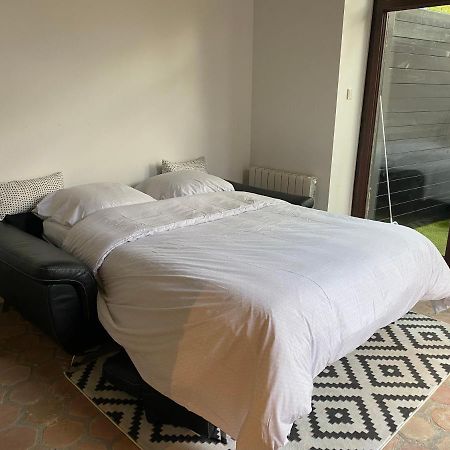 Studio Duplex Avec Spa Et Cour Privee Bonnelles エクステリア 写真